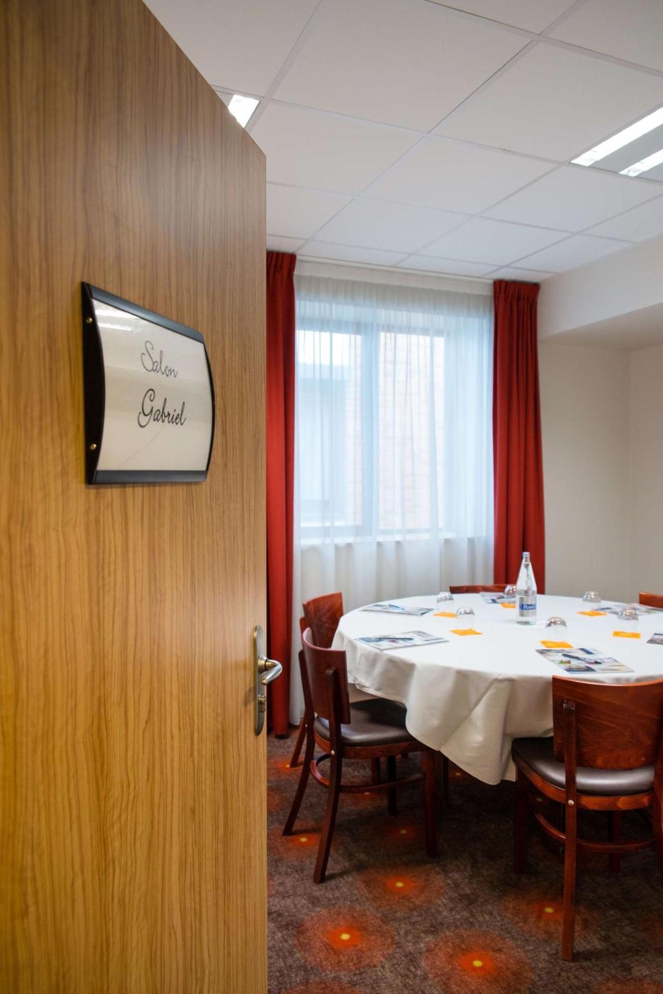 Brit Hotel Rennes St Gregoire - Le Villeneuve Saint-Grégoire Zewnętrze zdjęcie