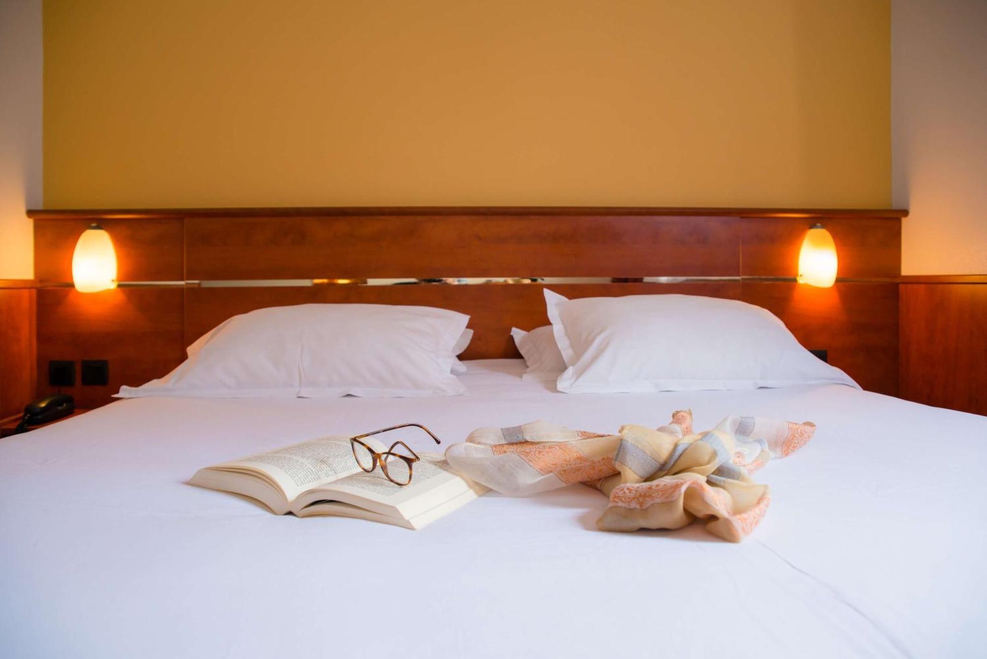 Brit Hotel Rennes St Gregoire - Le Villeneuve Saint-Grégoire Zewnętrze zdjęcie